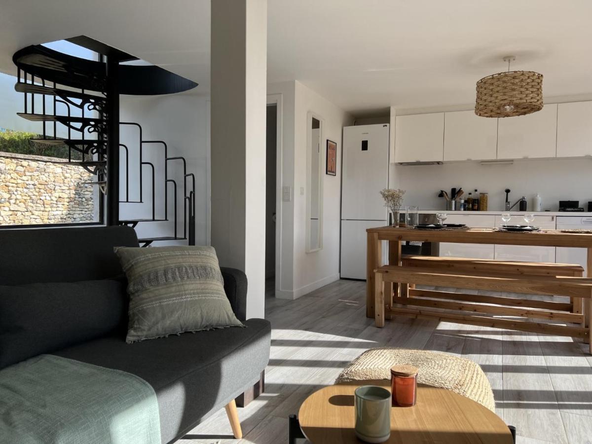Maison De Campagne Entierement Climatisee Avec Grand Jardin Pressagny l'Orgueilleux Exterior foto